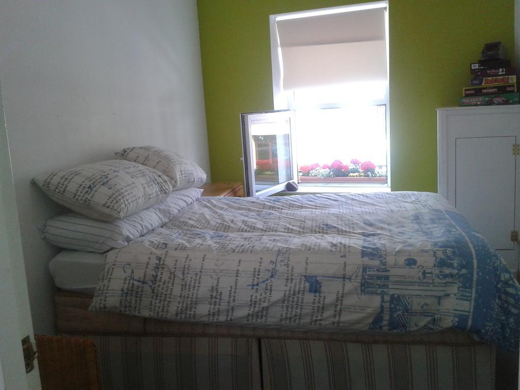 The Crows Nest Holiday Home Burry Port Δωμάτιο φωτογραφία