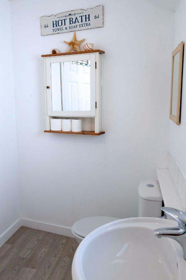 The Crows Nest Holiday Home Burry Port Εξωτερικό φωτογραφία
